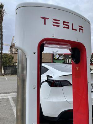 Tesla Supercharger