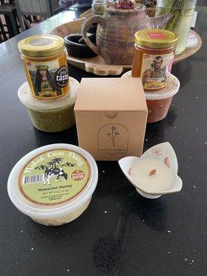 Farmers market finds: OG Salsa, Alaska jams, naked cow, latelier de claire candles