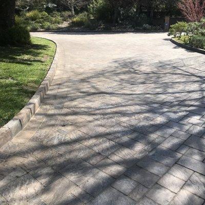 Driveway of paver's