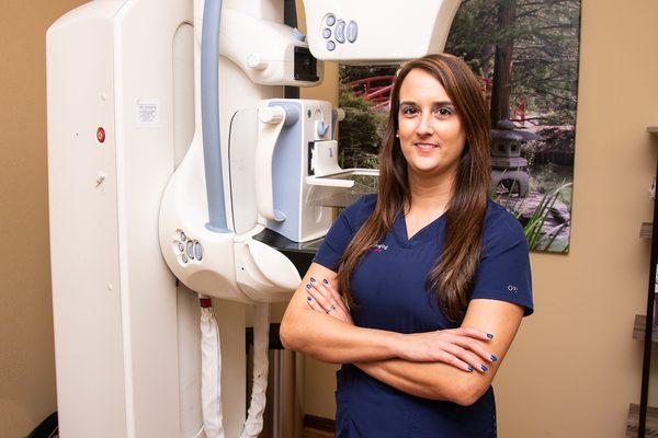 Kristen Barnes Grinstead, RT(R)(M) Mammography Technologist