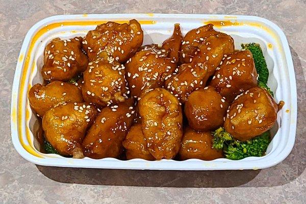 Sesame Chicken (large) - Okay...  3.5 stars out of 5