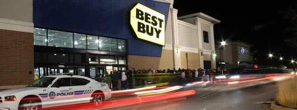 Best Buy Algonquin on Black Friday