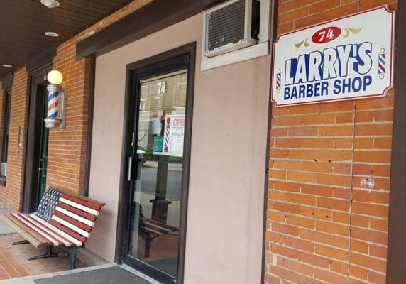 Larry's Barbershop on Washington Street in Saratoga Springs, NY