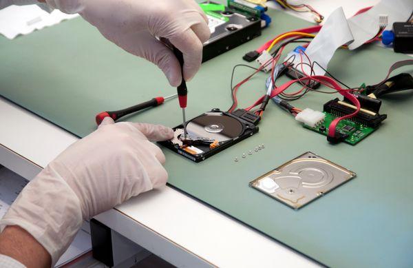 Cleanroom Data Recovery