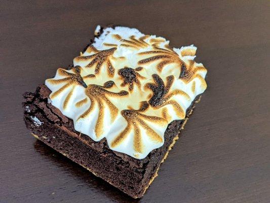 S'mores Brownie | Instagram: @telephonesmoothie