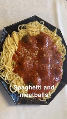 Spaghetti and meatballs