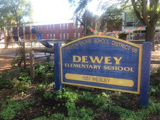 Dewey Elementary School