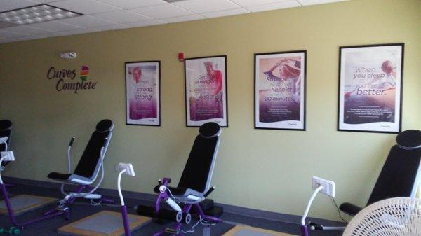 At Curves, you get a total body workout, with total support.