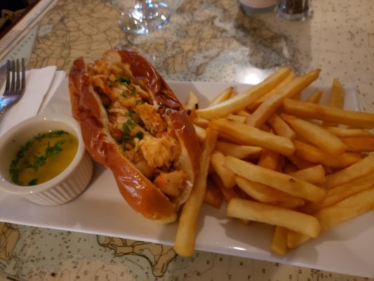 lobster roll