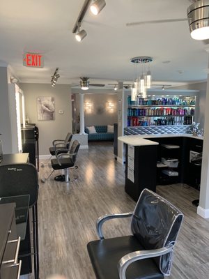 The Cutting Edge Salon and Spa