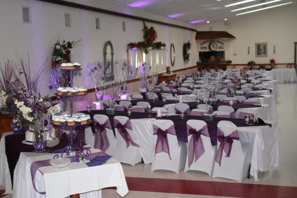 Banquet room for your party needs