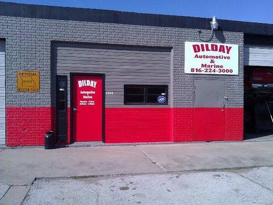 Dilday Automotive & Marine provides auto repair and boat services in Blue Springs, MO. Come see us for brake services, oil changes, & more!