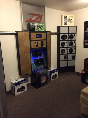 Speaker demo room