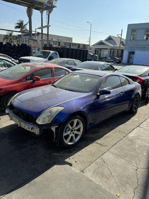 G35 getting its engine replaced.