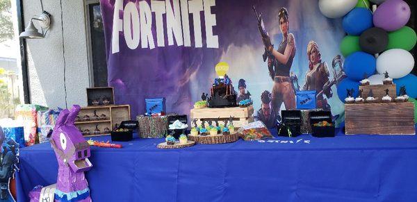 Deluxe Themed Cake Table with Dessert Add On Package in Fortnite Theme