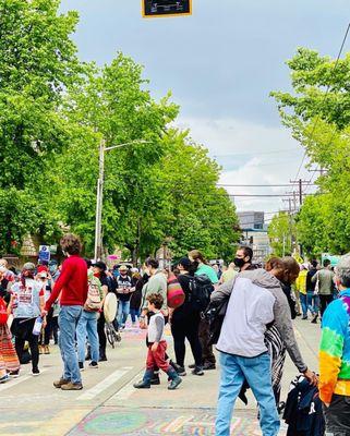 Chaz: Capitol Hill autonomous zone: protestors took over!