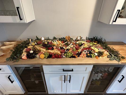 20 person grazing table