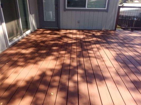 As you can see in this photo the deck was done correctly this time