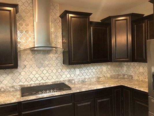 Beautiful marble & glass kitchen backsplash