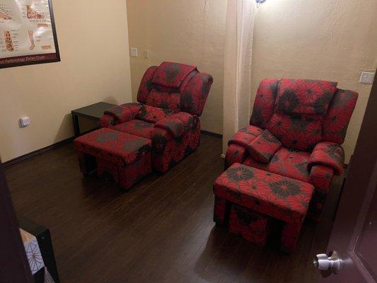 Foot massage room