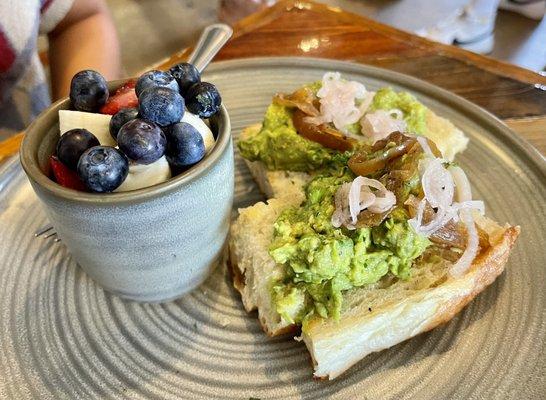 Avocado toast with fruit cup