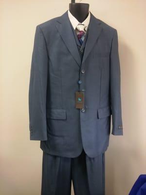 YEAR ROUND 3PC SUIT