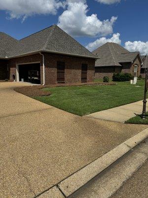 Fresh longleaf Pine needle install along with mow, weed eat, edge, and blow.