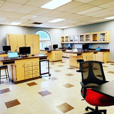 North Shore High School in Garfield Heights Science classroom