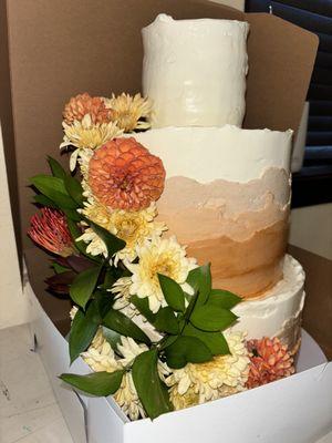 Such a beautiful wedding cake for a beautiful couple on their special day.