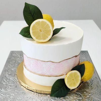 Summer lemon cake