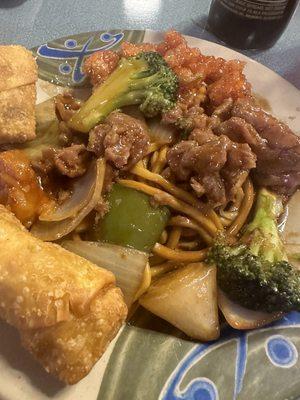 Lo mein egg rolls pepper steak