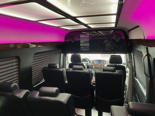 Executive Mercedes' Benz sprinter