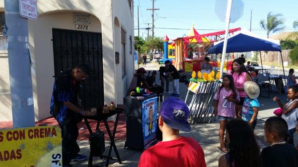 Street performers at the Imperial Street Festival