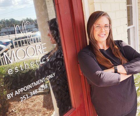 Amanda Moore has been servicing her guests on the Gulf Coast since 2008.