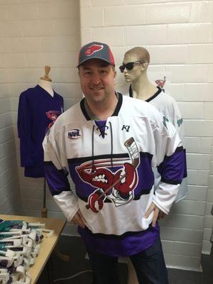 Geaux Mudbugs!  (Not the hoodie I bought, but a very cool jersey available at the team store.)