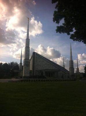 Stopped by to see this lovely place! I Love To See The Temple!! #DallasTXTemple #ILoveToSeeTheTemple #LatterDaySaints #LDS