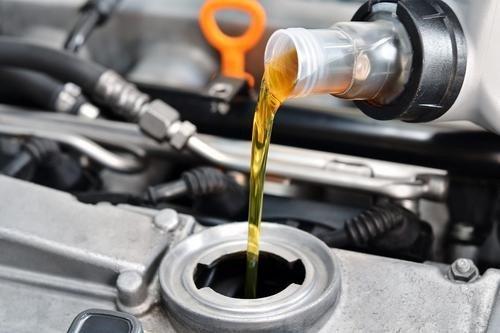 Express Lane Service for Oil Changes & Fluid Exchanges