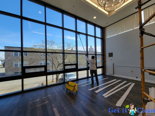 Commercial Window Washing