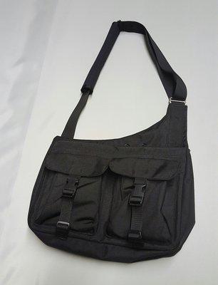 # 574 Messenger Bag