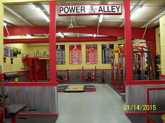 Legendary Power Alley at The Pit Barbell Club