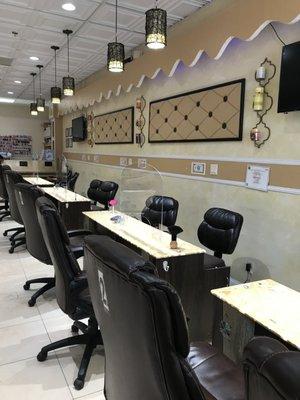 Manicure Stations