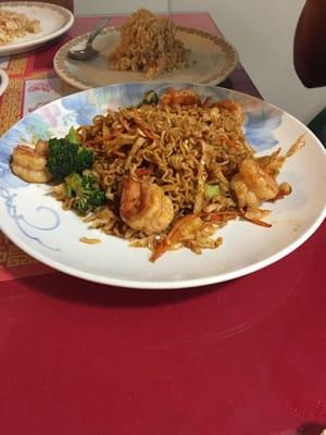 Shrimp Lo Mein! Yum!!