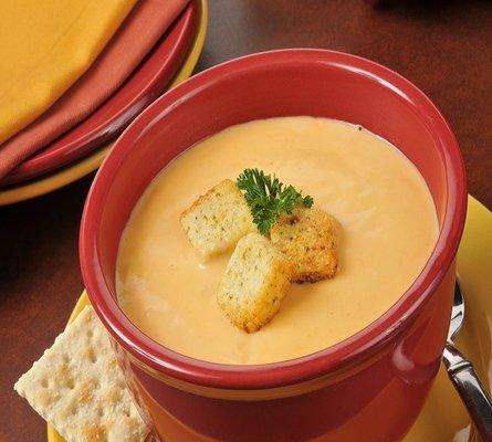 Our lobster bisque offers sophistication and bliss: junks of lobster and tomato and cream!