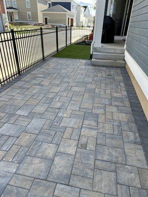 Paver patio, and turf. 
Materials used oberfeilds Malibu and Plymouth.