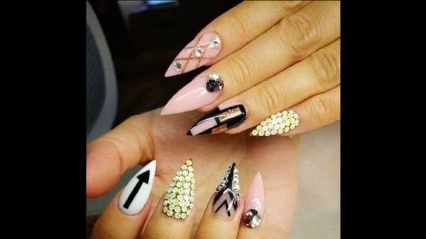 Unique Nails & Spa