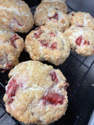 Strawberry Shortcake Scones