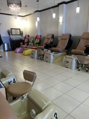 Very nice pedicure chair stations. Check out the stuffed animal chairs for the little divas.