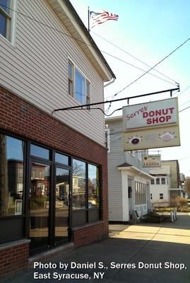 Serres Donut Shop