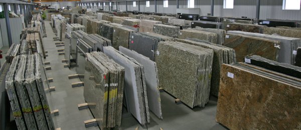 Full Slab Viewing - Minnesota's Largest Indoor Showroom - St. Cloud