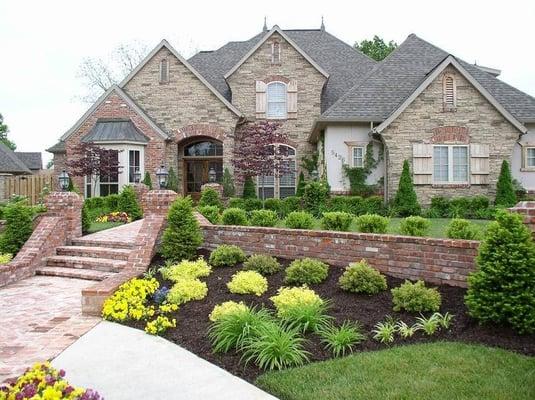 Residential Landscape Maintenance